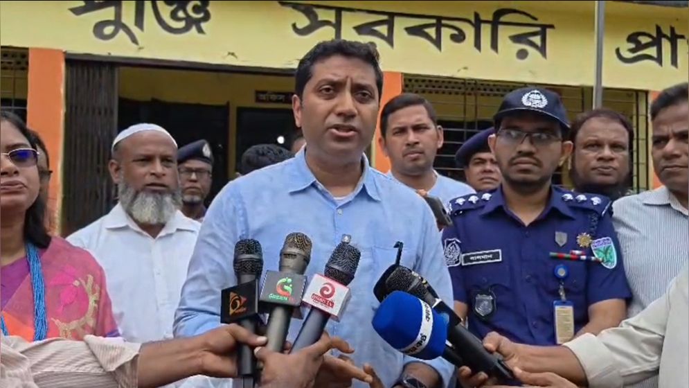 যুগোপযোগী শিক্ষা ব্যবস্থা গড়তে যা প্রয়োজন সব করছে সরকার।